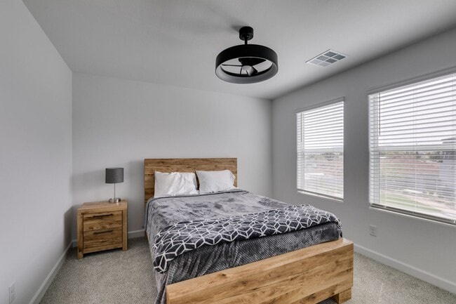 Building Photo - 2024 Lennar-Built Fully Furnished 2BR + Office Space Townhome-Style Condo in Cadence