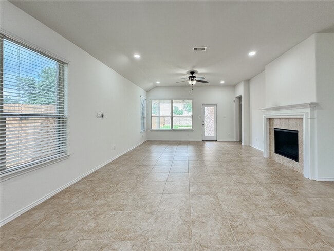 Building Photo - 25322 Alverstone Drive