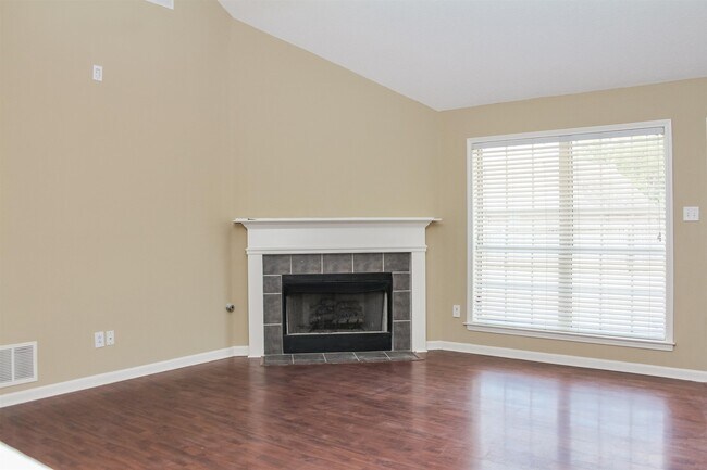 Building Photo - 20 Cypress Ridge Cove