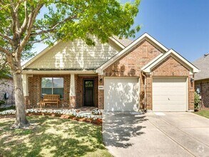 Building Photo - 508 Hackberry Dr