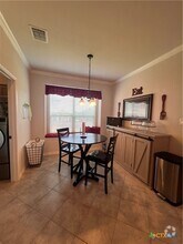 Building Photo - 5618 Fenton Ln