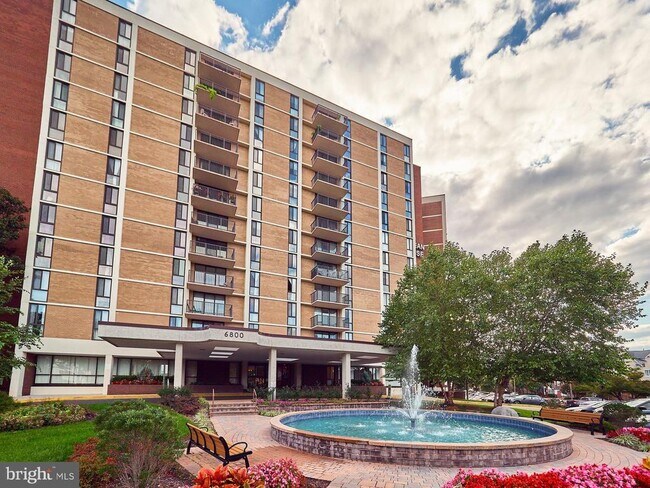 Foto del edificio - 6800 Fleetwood Rd