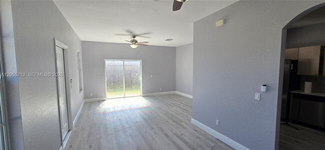 Foto del edificio - 4580 24th Pl SW