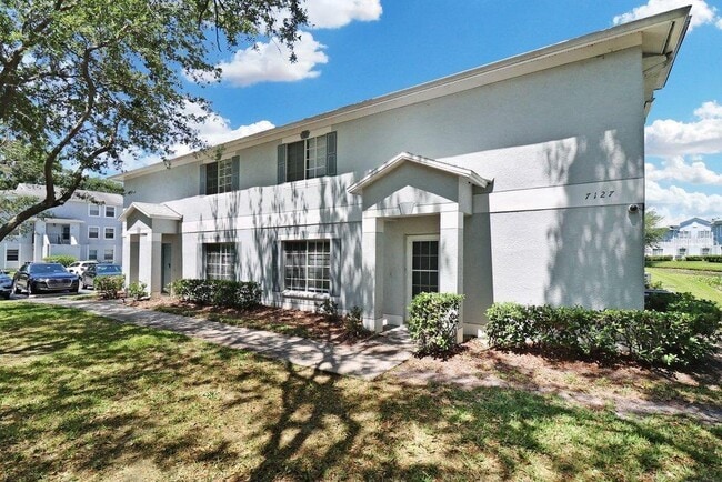 Building Photo - 7127 Waterside Dr