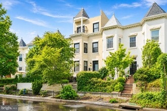 Building Photo - 145 Adams St NW