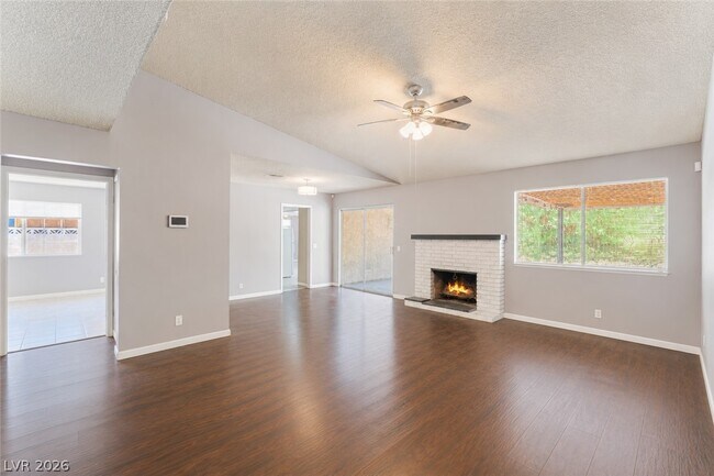 Foto del edificio - 4268 Hampshire Cir