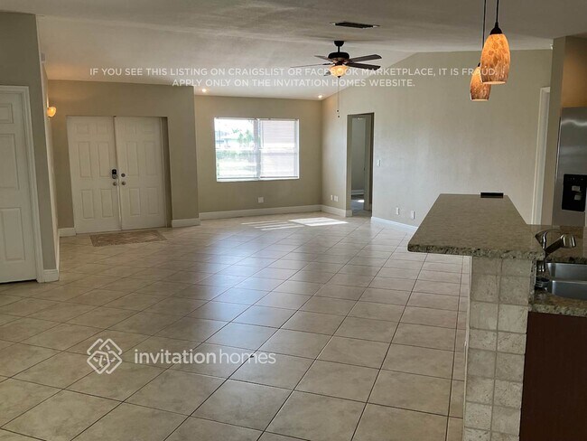 Foto del edificio - 2202 SE 8th Pl