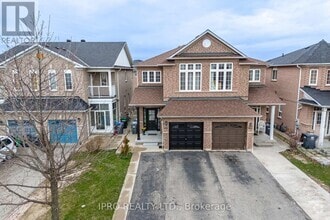 Building Photo - 803 Khan Crescent