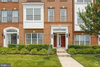 Building Photo - 23580 Buckland Farm Terrace