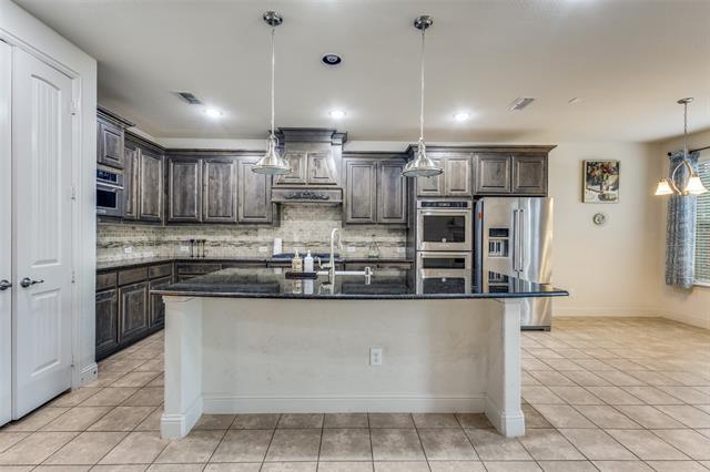 Building Photo - 151 Darian Dr