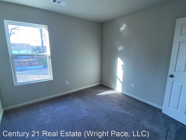 Foto del edificio - 4 br, 2 bath House - 5321 Reed