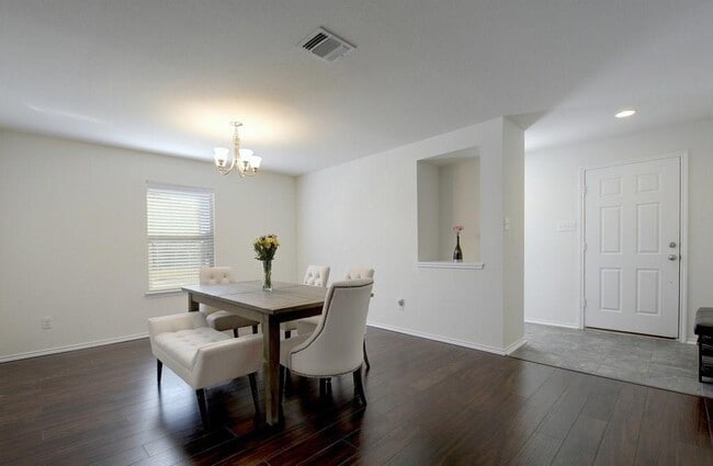 Foto del edificio - 900 Oatmeal Drive