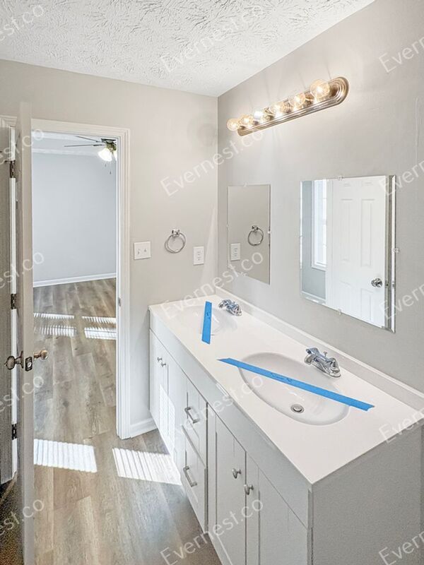 Foto del edificio - 701 Reed St