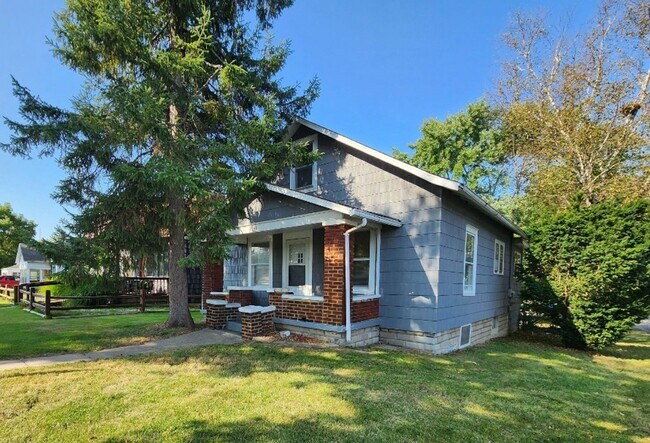 Building Photo - 3148 N 21st St