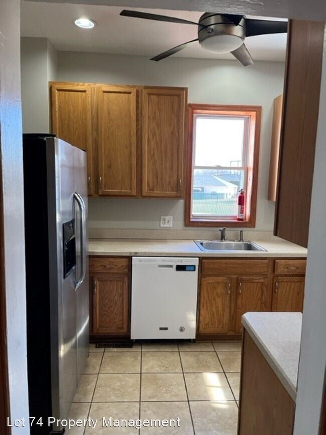 Building Photo - 4 br, 2 bath House - 2005 Laubach Avenue