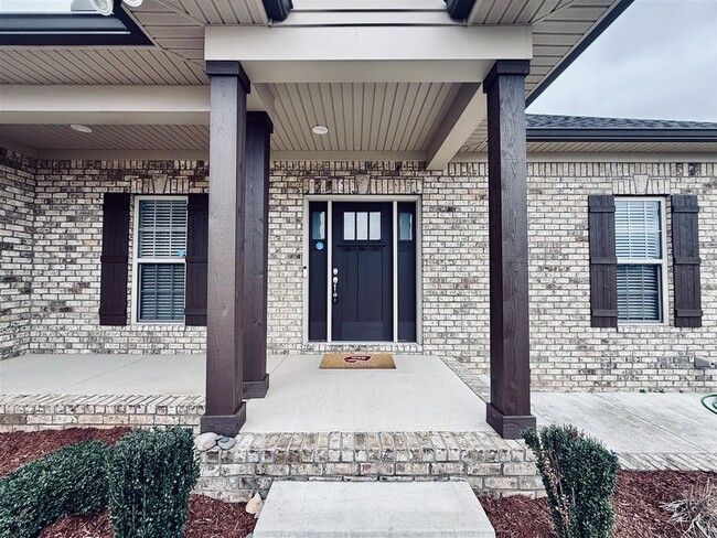 Foto del edificio - 8728 Stuart Farm Ave