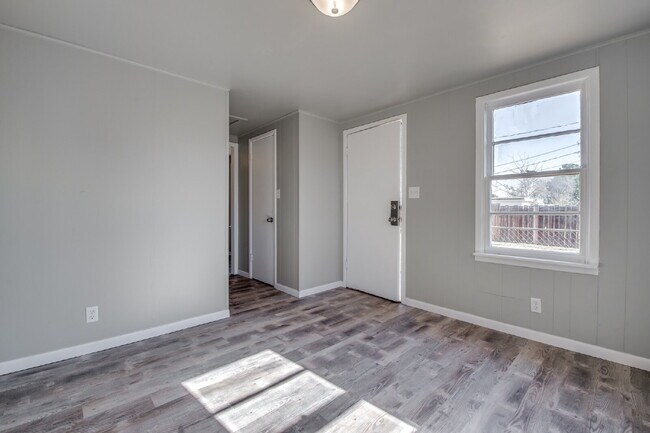 Foto del edificio - Pre-Leasing for Summer/Fall 2026 - Close to TTU