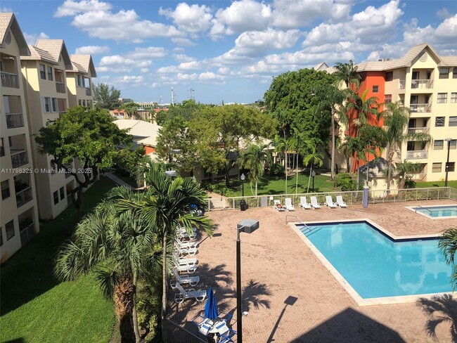 Foto del edificio - 8160 Geneva Ct