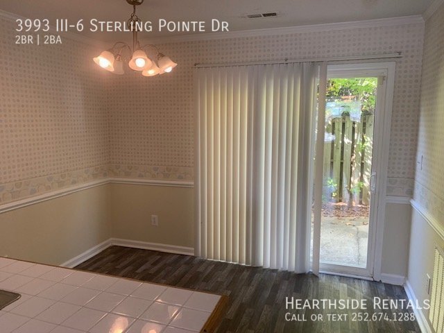 Foto del edificio - 2 Bed / 1.5 Bath Townhouse in Sterling Pointe