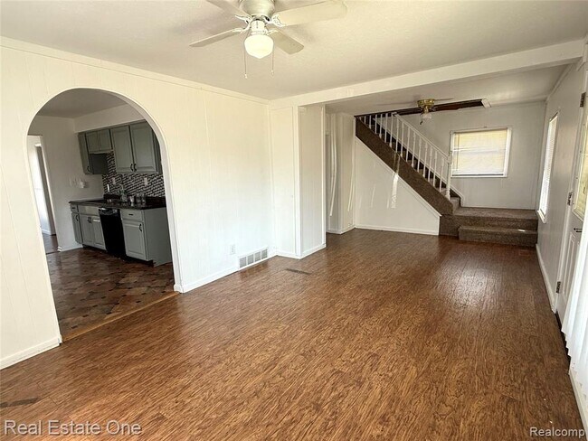 Foto del edificio - 5645 Fenton St