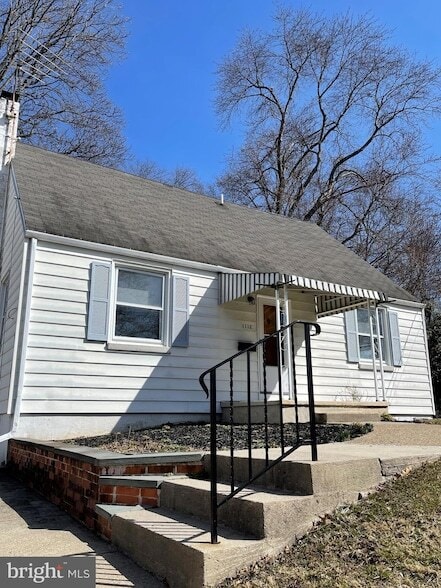 Building Photo - 1112 Parkway Ave