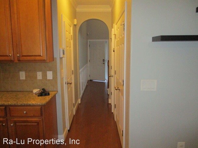 Foto del edificio - 2 br, 2.5 bath House - 4958 Wyngate Villag...