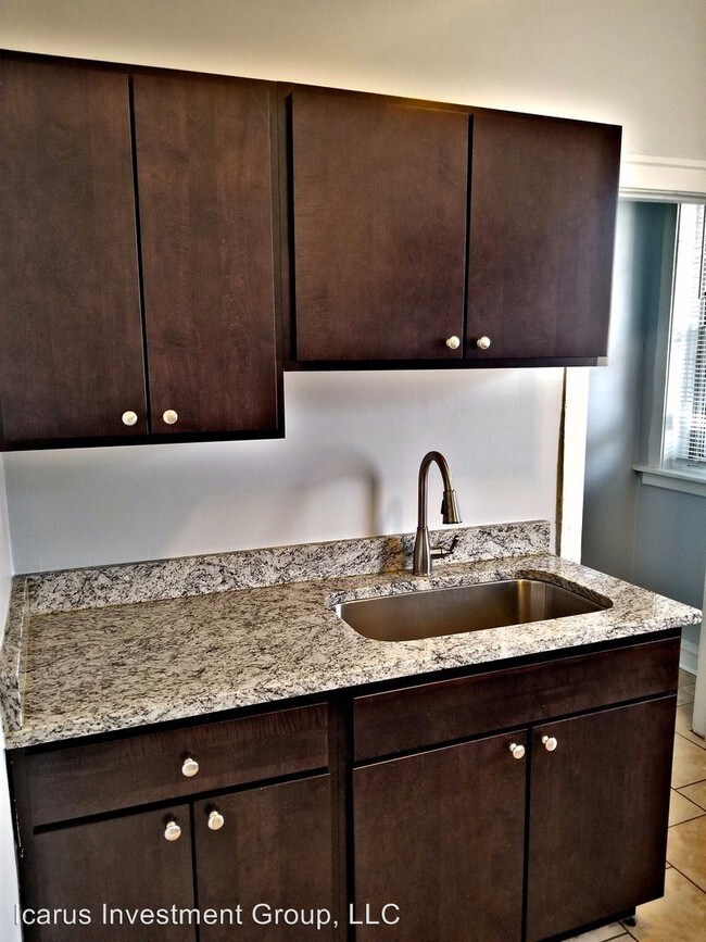 Foto del edificio - 734-740 E 73rd St