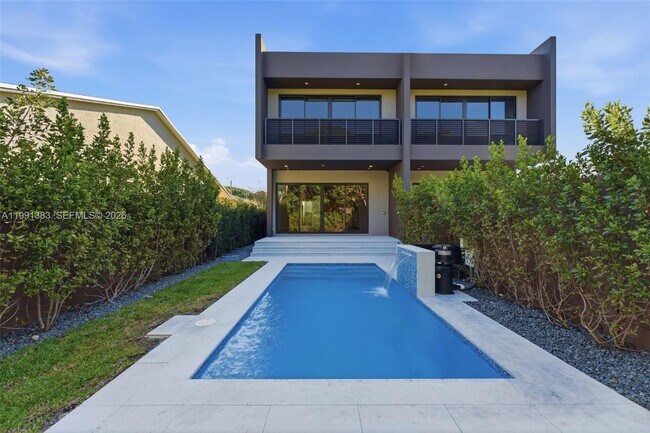 Foto del edificio - 2840 SW 32nd Ct