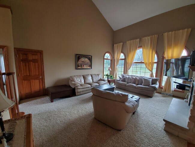 Foto del edificio - W150N7229 Paseo Ln