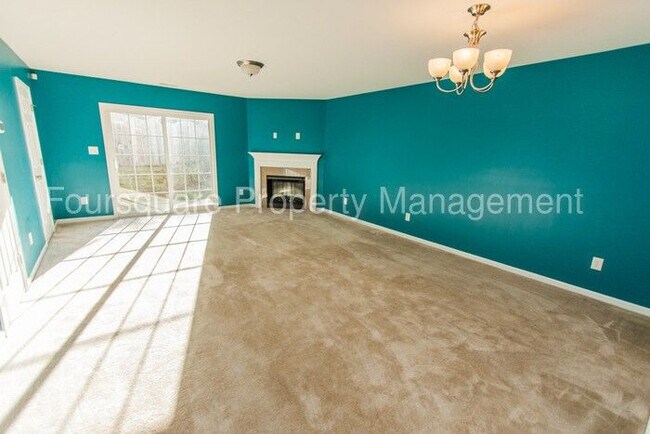 Foto del edificio - Room in Townhome on Ivy Wood Ln