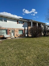 Building Photo - 1539 Spruce Ave