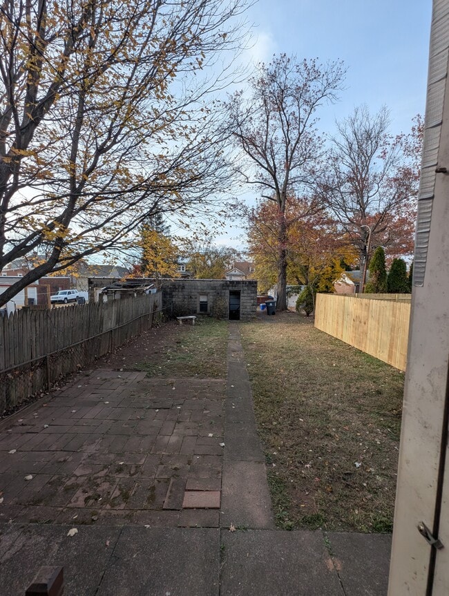 Foto del edificio - 463 Spruce St