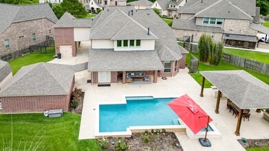 Building Photo - 2034 Baker Estates Dr