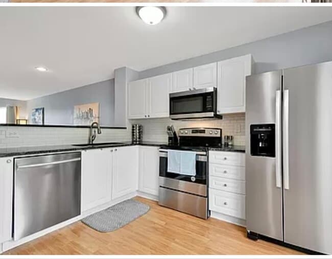 Building Photo - 6064 Phar Lap Dr