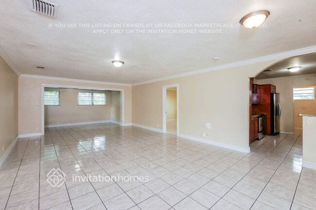 Building Photo - 1270 NW 175th Terrace
