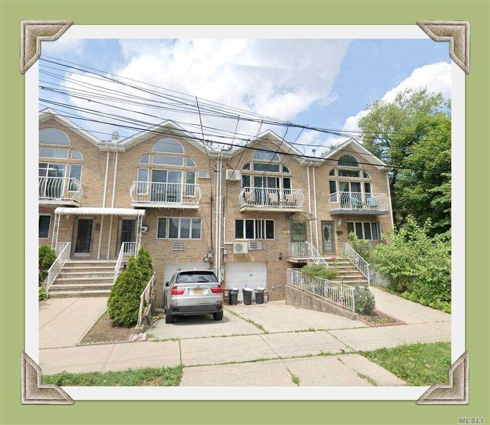 Foto principal - 61-14-61172 172nd St