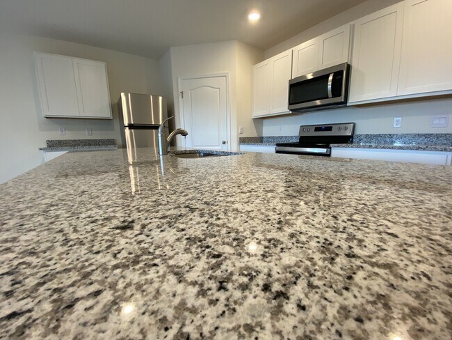 Building Photo - 1252 Sugarwood