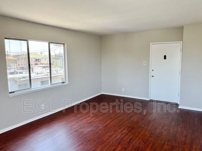 Foto del edificio - 5920 Southwest Blvd