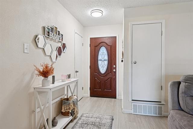 Foto del edificio - 2106 Avalon Ln