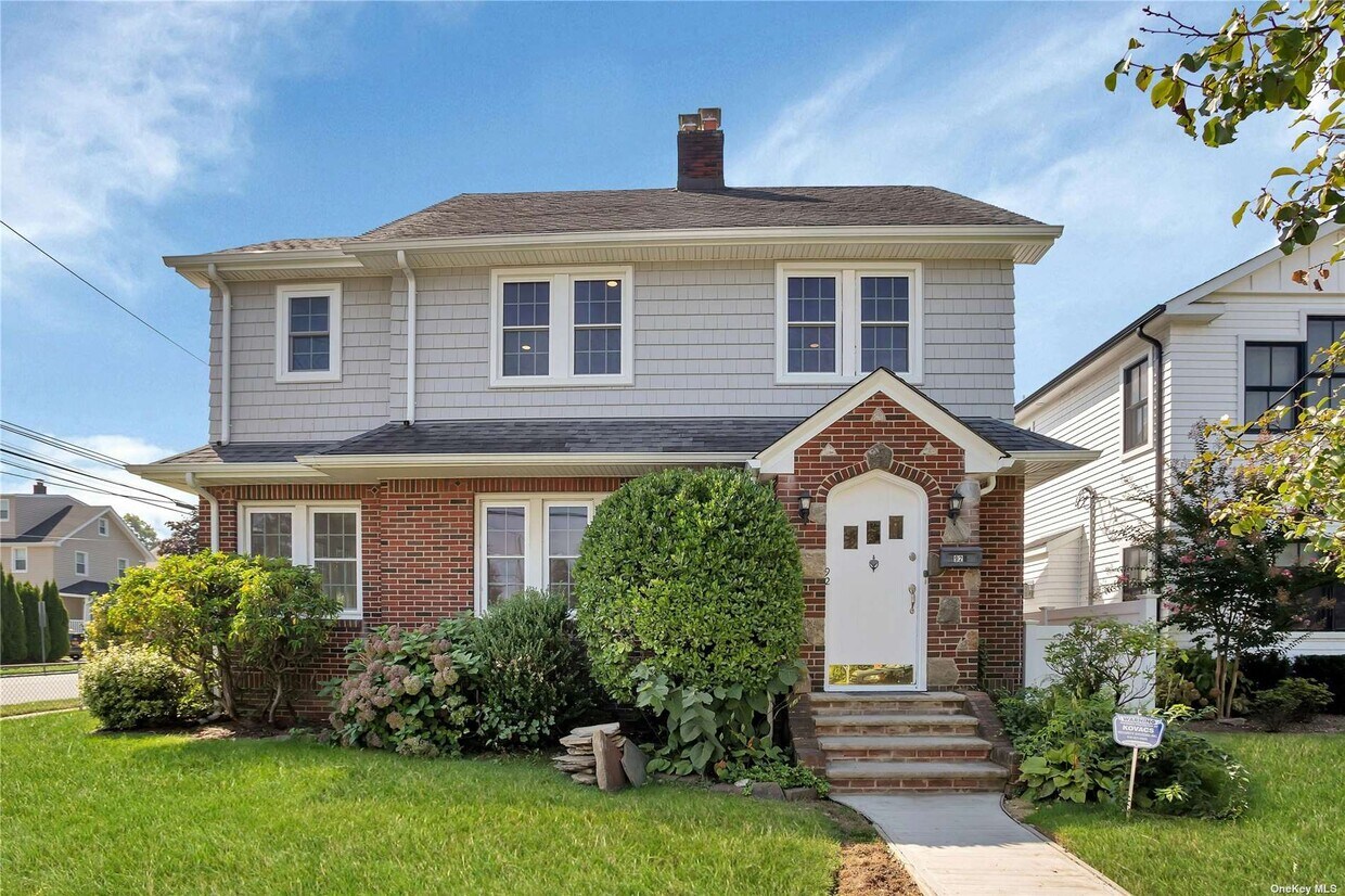 Foto principal - 92 Hillside Ave