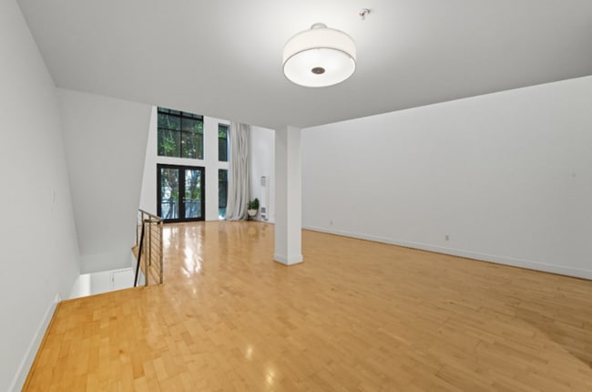 Foto del edificio - 125 Gilbert St