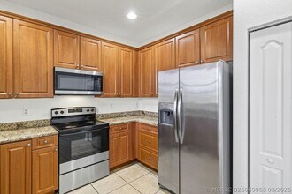 Building Photo - 7029 Ambrosia Ln