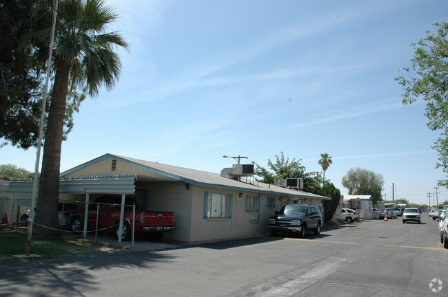 Foto del edificio - West Wind Mobile Home Park