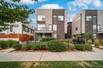 Building Photo - 1752 N Williams St