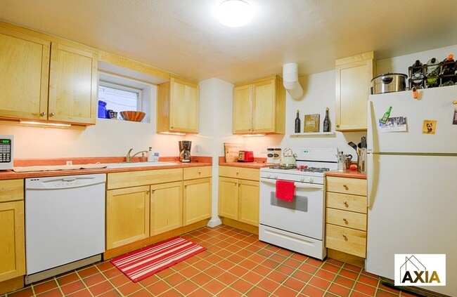 Photo - Downing Apartment