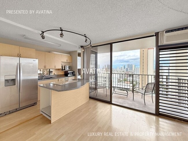 Building Photo - 1630 Liholiho St