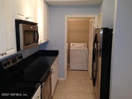 Foto del edificio - 8539 Gate Pkwy W