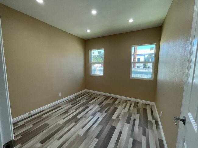 Bedroom 3 - 340 Sespe Ave