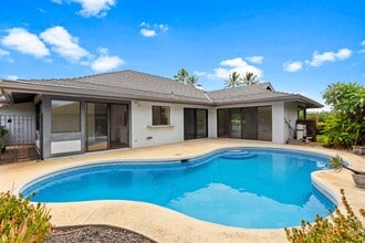 Building Photo - 1055 Kapo Way