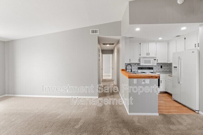 Foto del edificio - 11511 Fury Ln